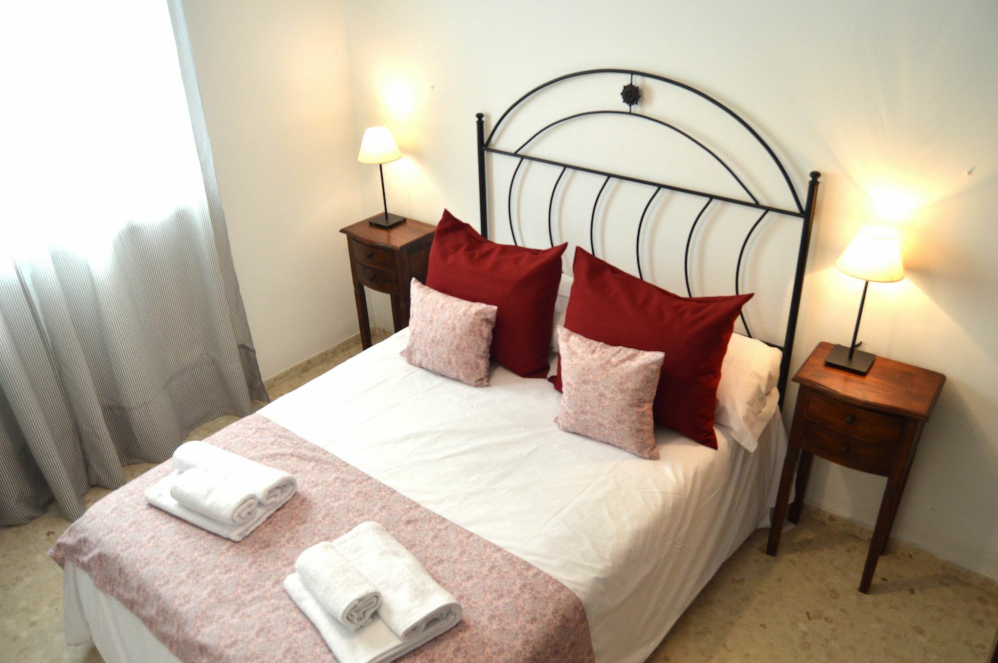 Apartamento Bahia Blanca Кадис Екстериор снимка