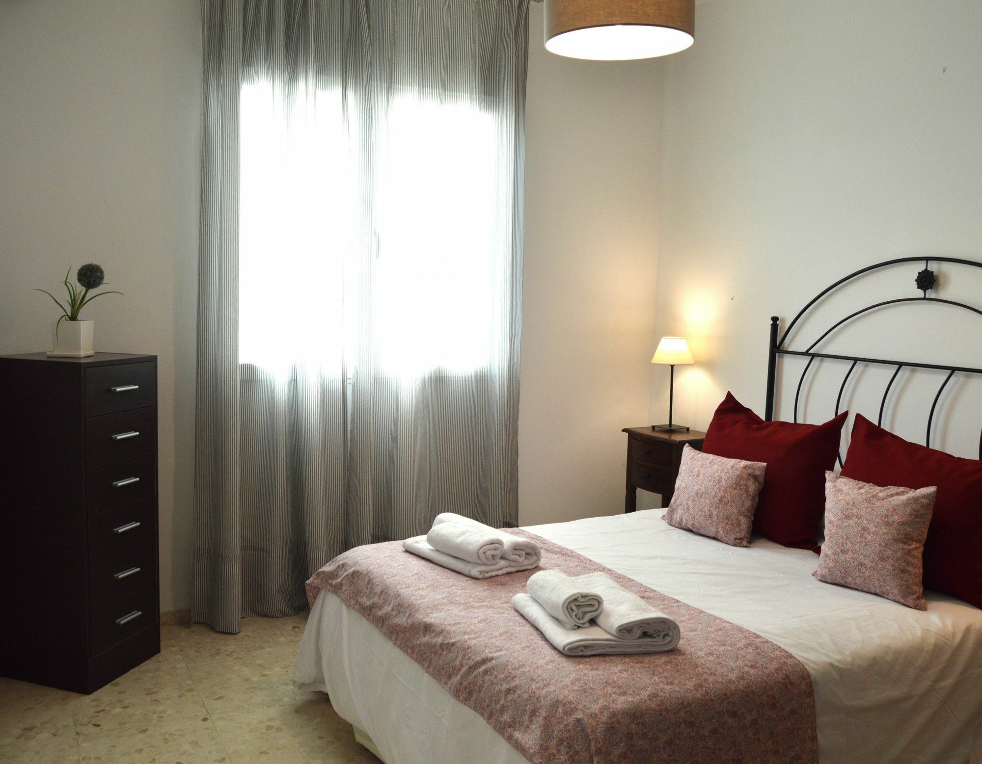 Apartamento Bahia Blanca Кадис Екстериор снимка